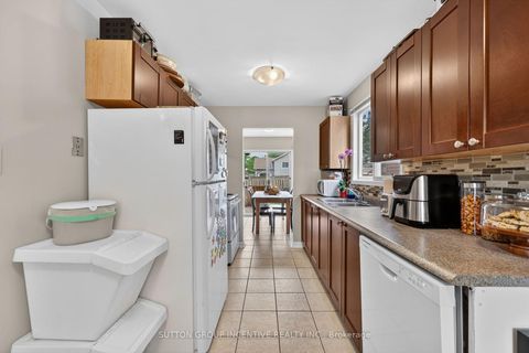 Photo 21 at 8 Patton Road, Painswick North, Barrie