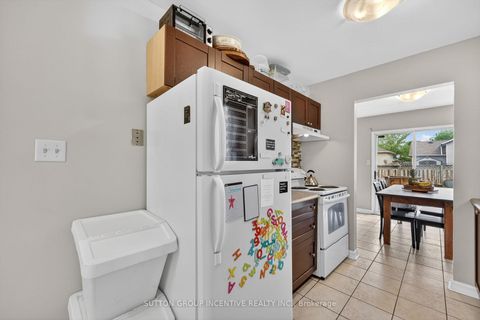 Photo 22 at 8 Patton Road, Painswick North, Barrie