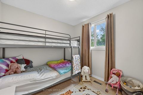 Photo 27 at 8 Patton Road, Painswick North, Barrie