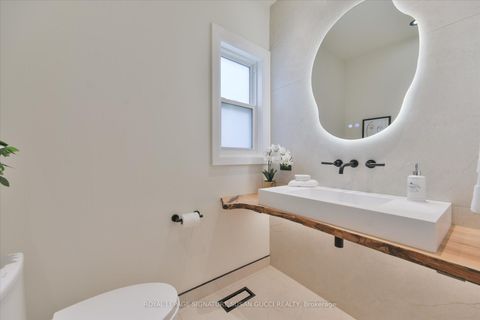 Photo 12 at 99 Chisholm Avenue, Lumsden, Toronto