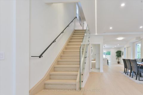 Photo 13 at 99 Chisholm Avenue, Lumsden, Toronto
