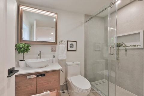 Photo 18 at 99 Chisholm Avenue, Lumsden, Toronto
