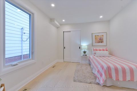 Photo 19 at 99 Chisholm Avenue, Lumsden, Toronto
