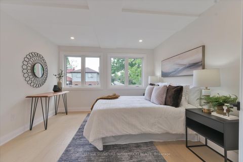 Photo 23 at 99 Chisholm Avenue, Lumsden, Toronto