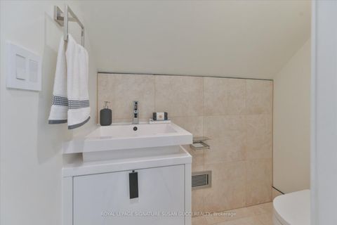 Photo 32 at 99 Chisholm Avenue, Lumsden, Toronto