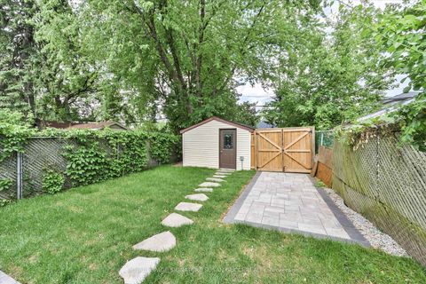 Photo 36 at 99 Chisholm Avenue, Lumsden, Toronto