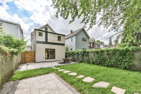 Photo 37 at 99 Chisholm Avenue, Lumsden, Toronto
