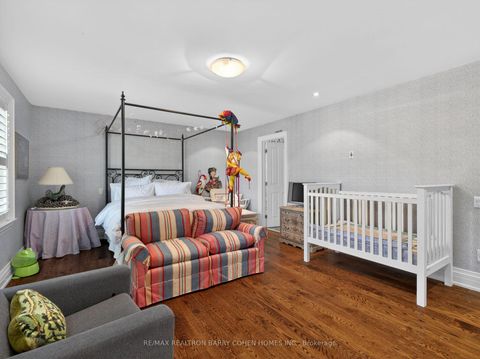 Photo 28 at 3 Vernham Court, Windfields, Toronto