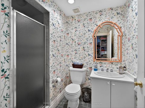Photo 37 at 3 Vernham Court, Windfields, Toronto