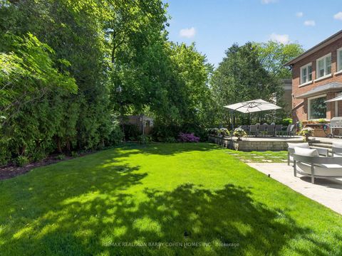 Photo 43 at 3 Vernham Court, Windfields, Toronto