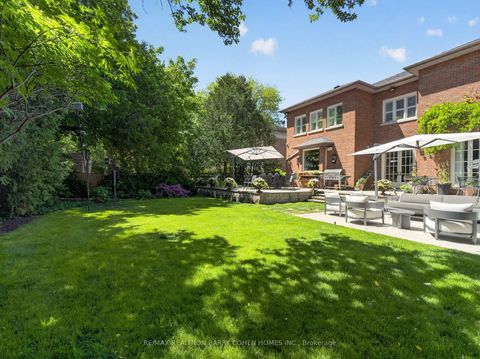 Photo 44 at 3 Vernham Court, Windfields, Toronto