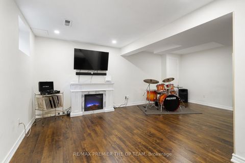 Photo 26 at 93 Sudbury Hall Drive, Rouge E11, Toronto