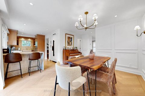 Photo 20 at 39 B Newington Crescent, West Deane, Toronto