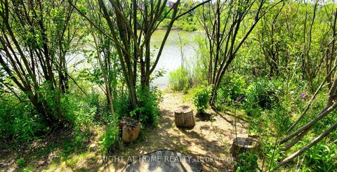 Photo 43 at 10 - 8900 Bathurst Street, Patterson, Vaughan