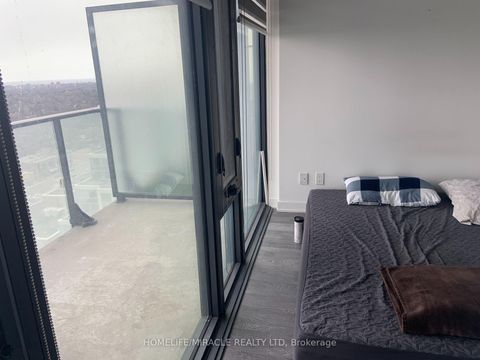 Photo 4 at 2105 - 185 Roehampton Avenue, Mount Pleasant West, Toronto
