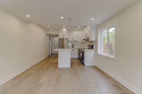 Photo 5 at 321 Tampa Drive E, Keswick South, Georgina