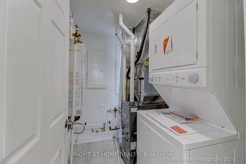 Photo 10 at 321 Tampa Drive E, Keswick South, Georgina