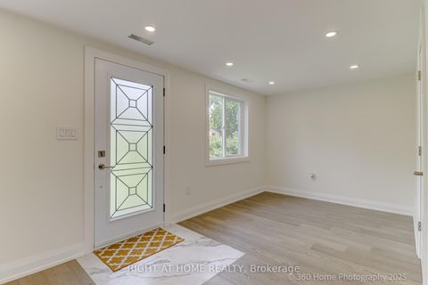 Photo 17 at 321 Tampa Drive E, Keswick South, Georgina