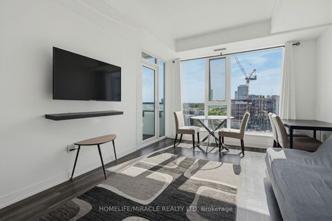 Photo 9 at 605 - 859 The Queensway, Queensway, Toronto