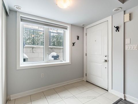 Photo 2 at 301 - 6 Drummond Street, Mimico, Toronto
