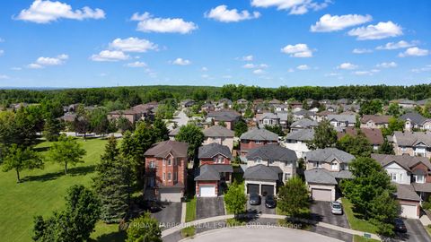 Photo 1 at 48 Sherwood Court, Northwest, Barrie