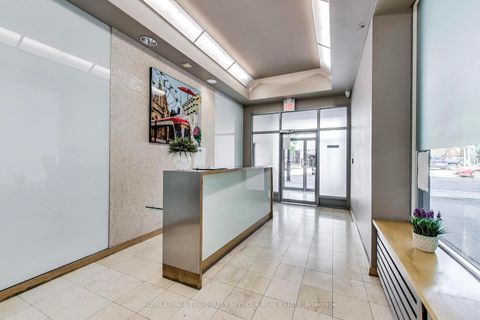 Photo 4 at PH3 - 77 Lombard Street, Yonge Corridor, Toronto