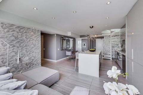 Photo 10 at PH3 - 77 Lombard Street, Yonge Corridor, Toronto