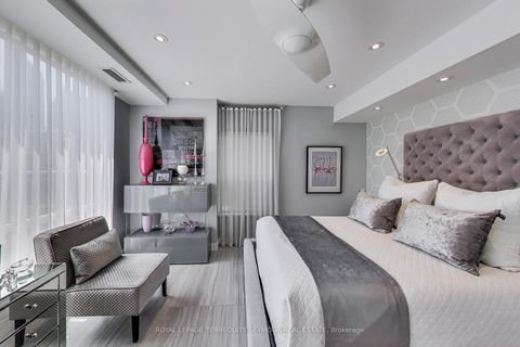 Photo 21 at PH3 - 77 Lombard Street, Yonge Corridor, Toronto