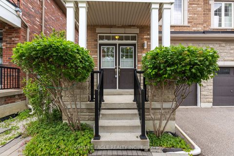 Photo 1 at 19 Gentile Circle, Elder Mills, Vaughan