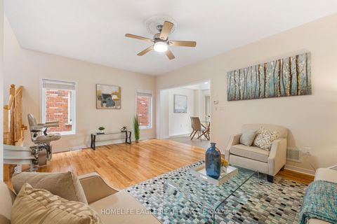 Photo 5 at 19 Gentile Circle, Elder Mills, Vaughan