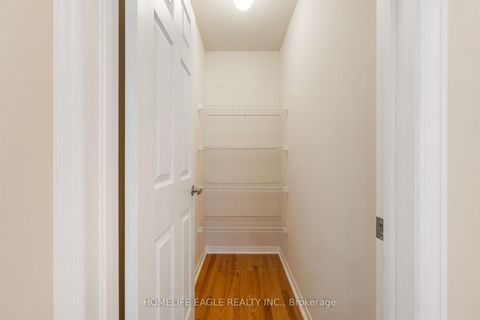 Photo 18 at 19 Gentile Circle, Elder Mills, Vaughan