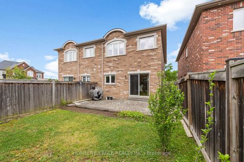 Photo 19 at 19 Gentile Circle, Elder Mills, Vaughan