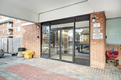 Photo 4 at 1414 - 100 Wingarden Court, Malvern, Toronto