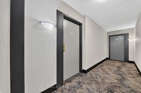 Photo 7 at 1414 - 100 Wingarden Court, Malvern, Toronto