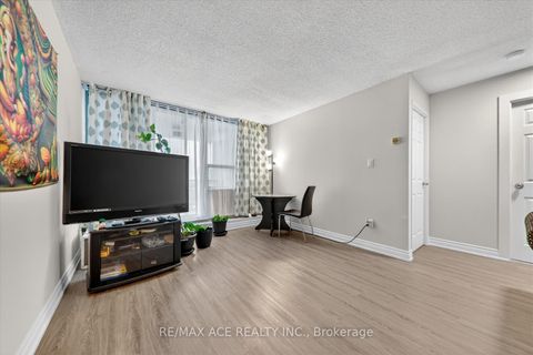 Photo 10 at 1414 - 100 Wingarden Court, Malvern, Toronto