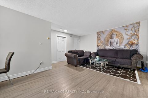 Photo 12 at 1414 - 100 Wingarden Court, Malvern, Toronto