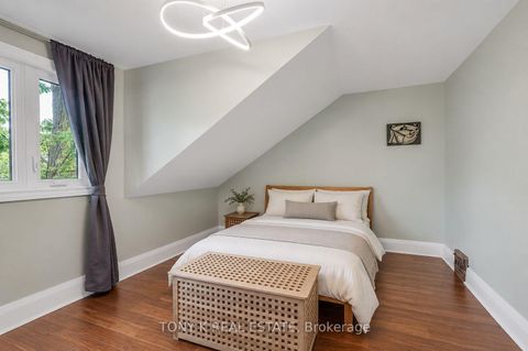 Photo 14 at 111 Eastwood Avenue, Cliffside, Toronto