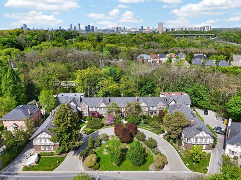 Photo 0 at B - 93B Douglas Crescent, Leaside, Toronto