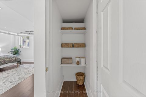 Photo 15 at B - 93B Douglas Crescent, Leaside, Toronto