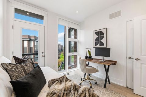 Photo 30 at 46 Crestridge Drive, Patterson, Vaughan