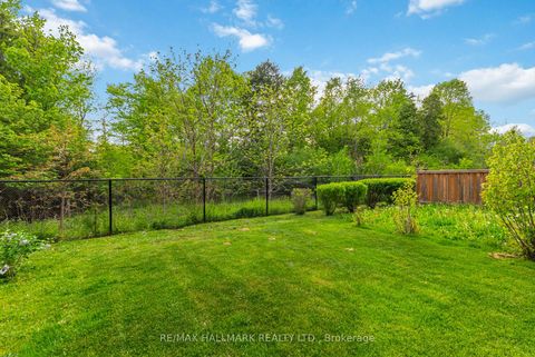 Photo 41 at 46 Crestridge Drive, Patterson, Vaughan