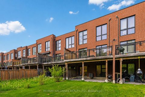 Photo 44 at 46 Crestridge Drive, Patterson, Vaughan