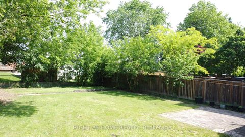 Photo 22 at 124 Patricia Avenue, Newtonbrook West, Toronto