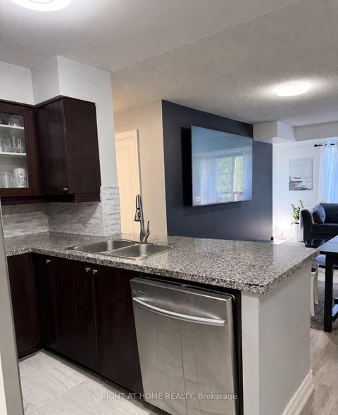 Photo 5 at 201 - 8 Mckee Avenue, Willowdale East, Toronto
