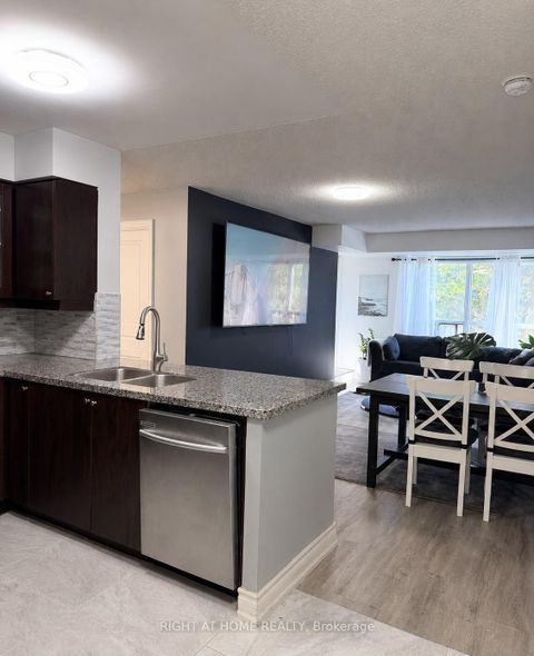 Photo 6 at 201 - 8 Mckee Avenue, Willowdale East, Toronto