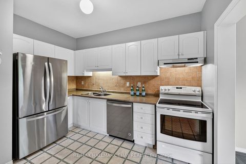 Photo 3 at 147 Bruce Crescent, Bayshore, Barrie