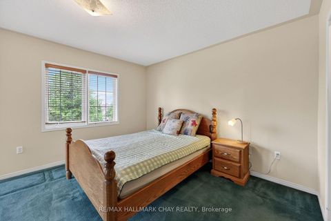 Photo 10 at 147 Bruce Crescent, Bayshore, Barrie