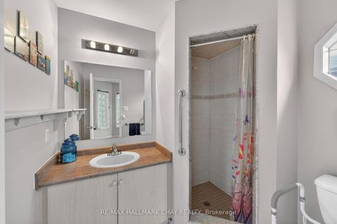 Photo 12 at 147 Bruce Crescent, Bayshore, Barrie