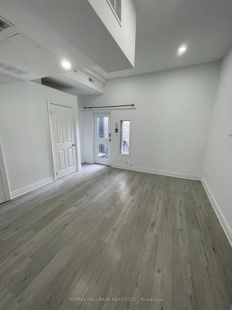 Photo 29 at 414 Dundas Street E, Moss Park, Toronto