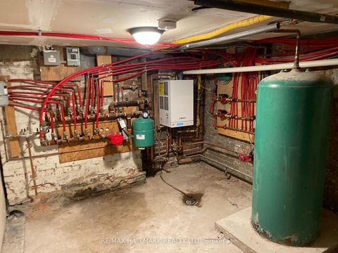 Photo 39 at 414 Dundas Street E, Moss Park, Toronto